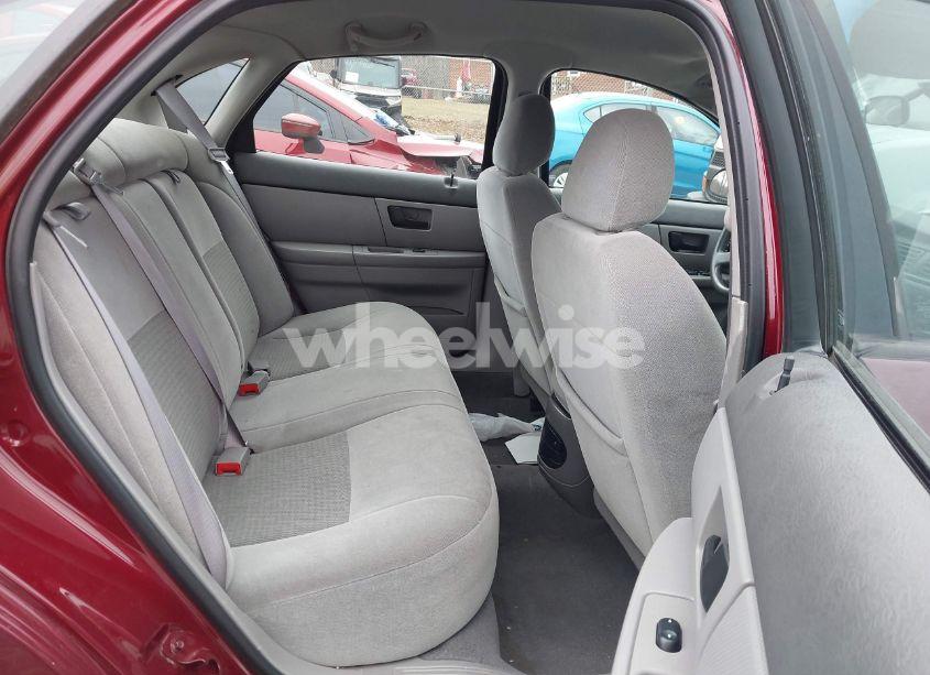 Photo 8 of 2006 Ford Taurus SE (VIN 1FAFP53U36A192038)