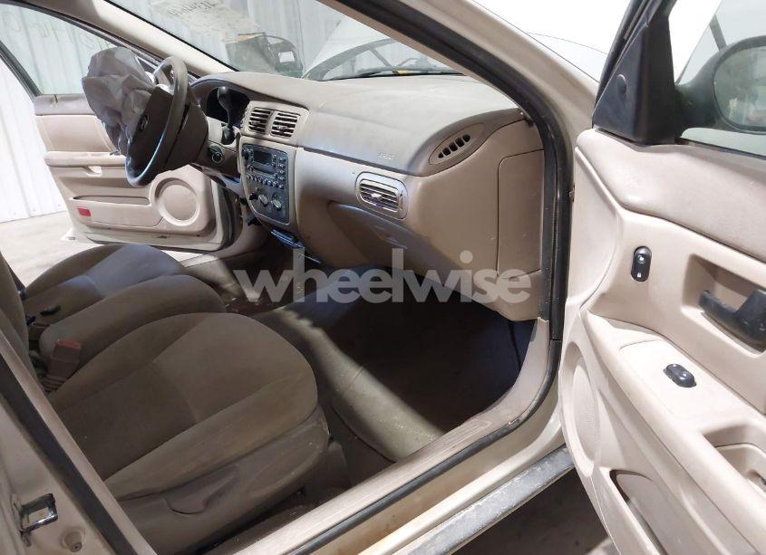 Photo 5 of 2006 Ford Taurus SE (VIN 1FAFP53U36A258832)