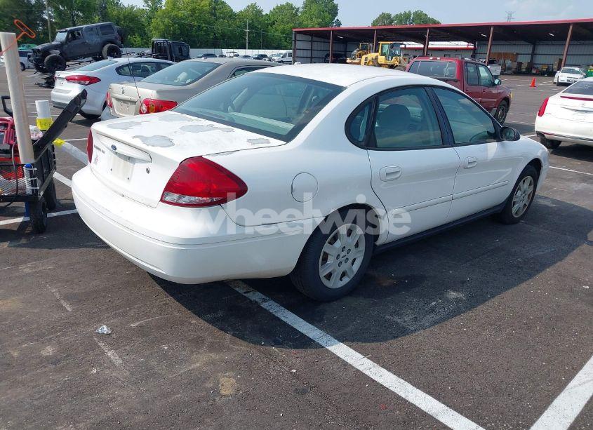 Photo 4 of 2007 Ford Taurus SE (VIN 1FAFP53U37A154407)