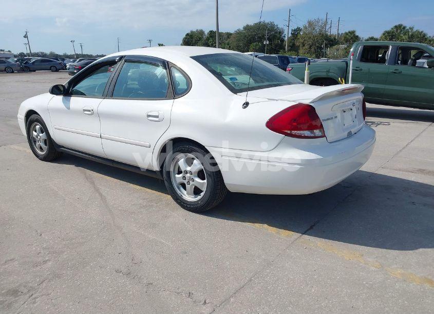 Photo 3 of 2007 Ford Taurus SE (VIN 1FAFP53U37A164645)