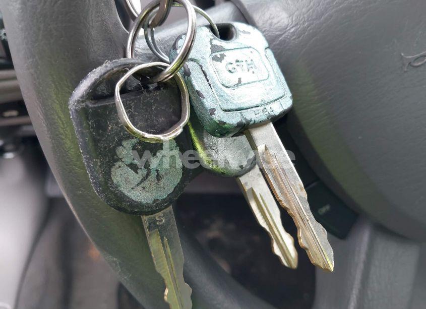 Photo 11 of 2005 Ford Taurus SE (VIN 1FAFP53U45A244775)