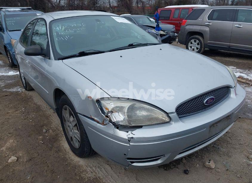 Photo 6 of 2005 Ford Taurus SE (VIN 1FAFP53U45A244775)