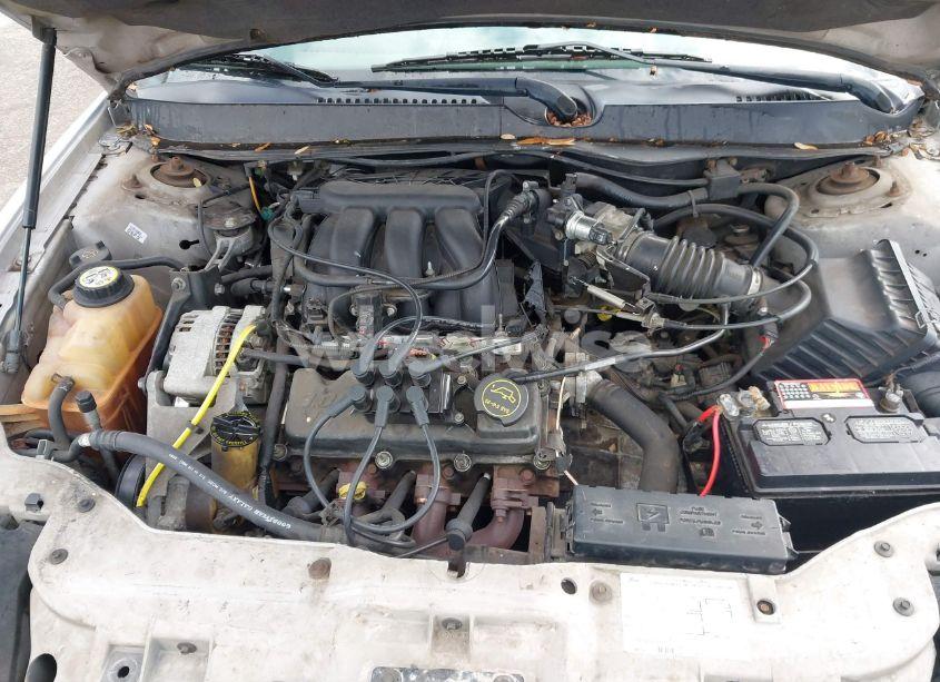 Photo 10 of 2005 Ford Taurus SE (VIN 1FAFP53U45A309835)