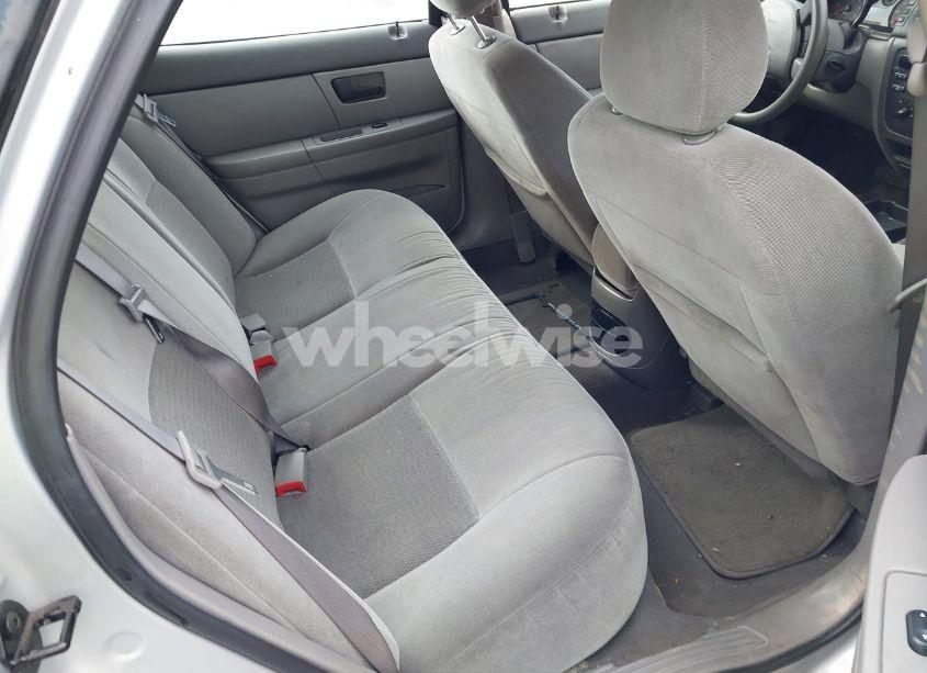 Photo 8 of 2005 Ford Taurus SE (VIN 1FAFP53U45A309835)