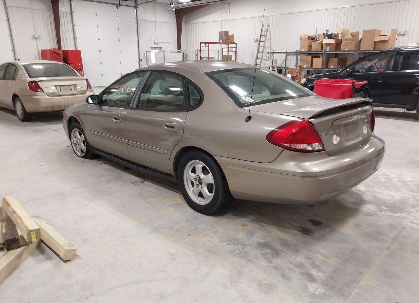 Photo 3 of 2006 Ford Taurus SE (VIN 1FAFP53U46A232854)