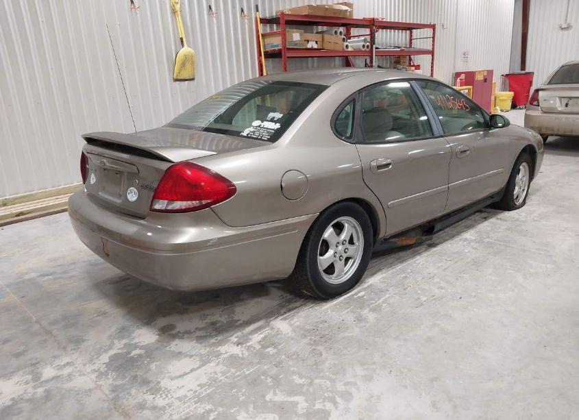 Photo 4 of 2006 Ford Taurus SE (VIN 1FAFP53U46A232854)