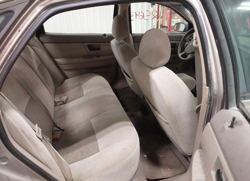 Photo 8 of 2006 Ford Taurus SE (VIN 1FAFP53U46A232854)