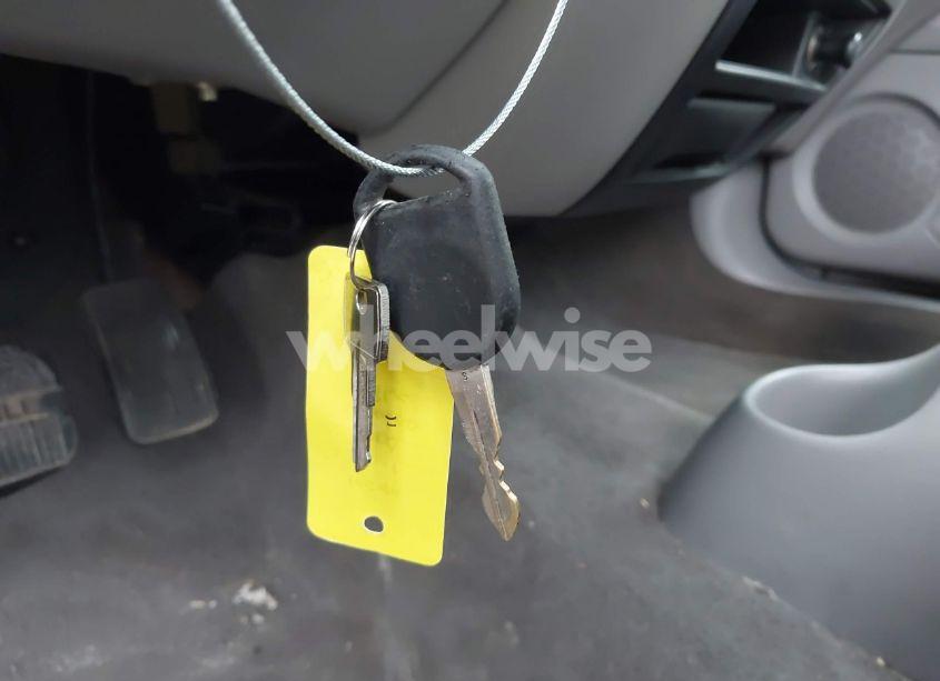 Photo 11 of 2001 Ford Taurus SE (VIN 1FAFP53U51G108436)