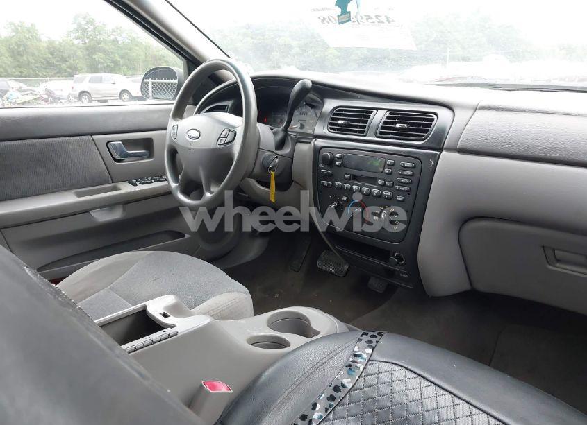 Photo 5 of 2001 Ford Taurus SE (VIN 1FAFP53U51G108436)