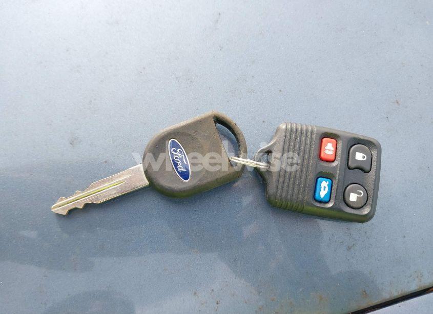 Photo 11 of 2001 Ford Taurus SE (VIN 1FAFP53U51G166952)