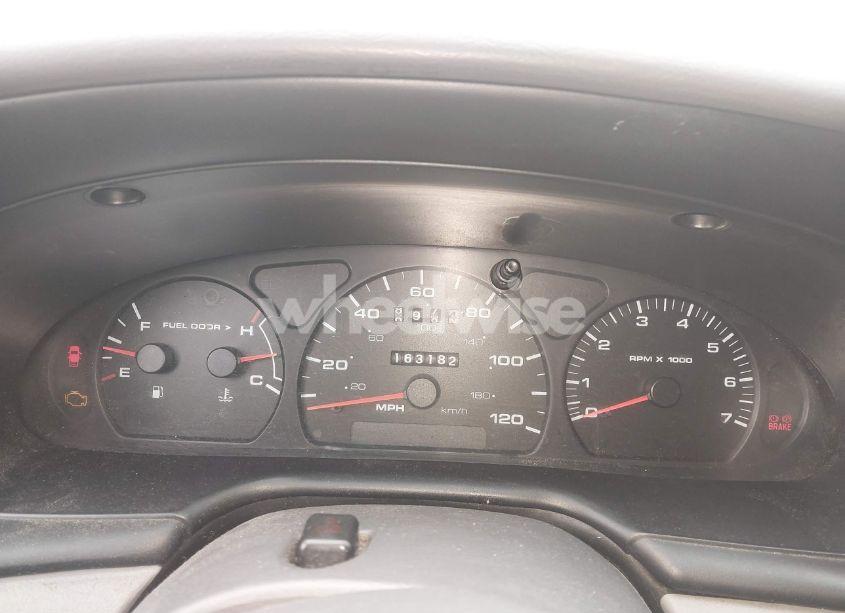 Photo 7 of 2002 Ford Taurus SE (VIN 1FAFP53U52A242366)
