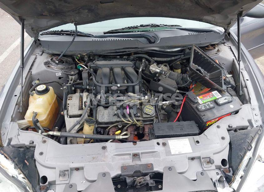 Photo 10 of 2006 Ford Taurus SE (VIN 1FAFP53U56A253230)