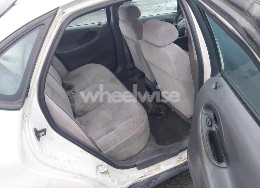 Photo 8 of 1999 Ford Taurus SE/SE-NE (VIN 1FAFP53U5XA269767)