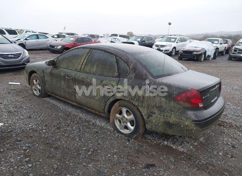 Photo 3 of 2002 Ford Taurus SE (VIN 1FAFP53U62G151166)