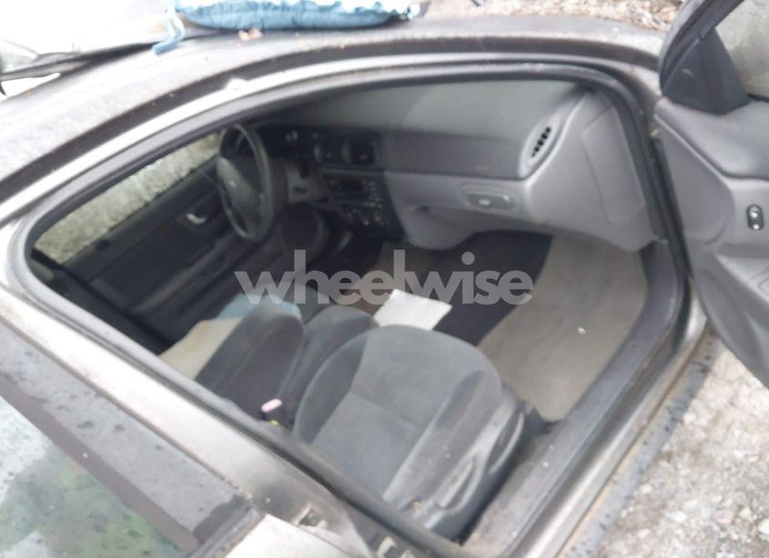 Photo 5 of 2002 Ford Taurus SE (VIN 1FAFP53U62G151166)