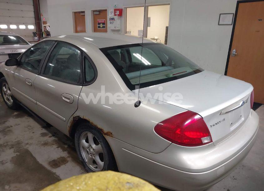 Photo 3 of 2003 Ford Taurus SE (VIN 1FAFP53U63G107153)