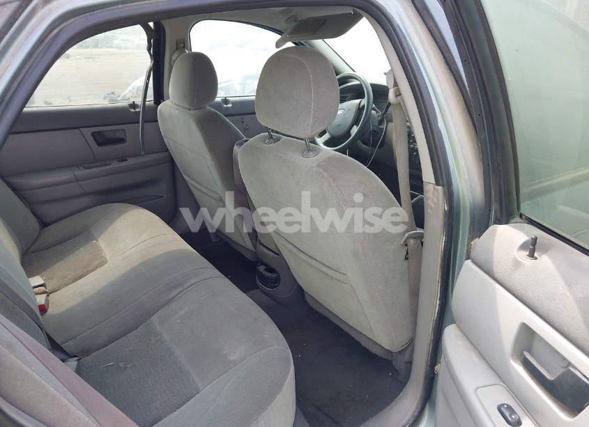 Photo 8 of 2006 Ford Taurus SE (VIN 1FAFP53U66A166498)