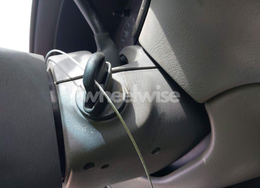 Photo 11 of 2001 Ford Taurus SE (VIN 1FAFP53U71A140453)