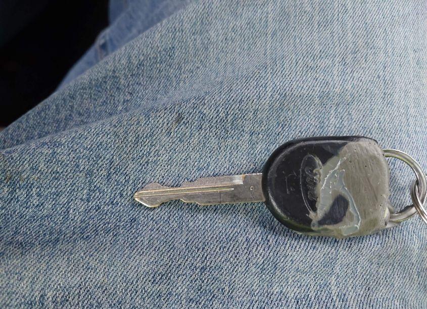 Photo 11 of 2006 Ford Taurus SE (VIN 1FAFP53U76A260387)