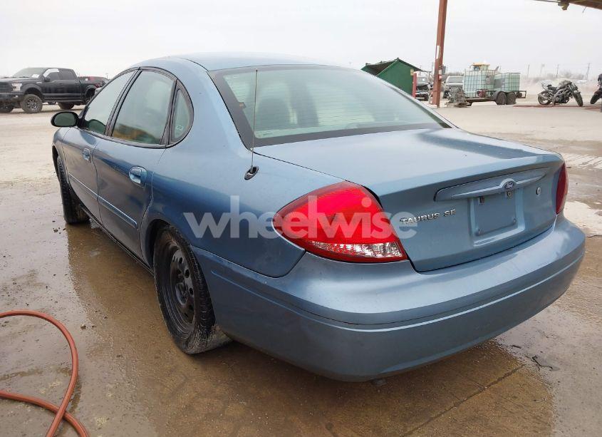 Photo 3 of 2006 Ford Taurus SE (VIN 1FAFP53U86A162050)