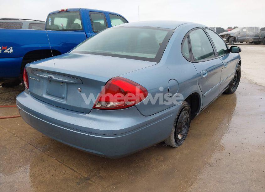 Photo 4 of 2006 Ford Taurus SE (VIN 1FAFP53U86A162050)