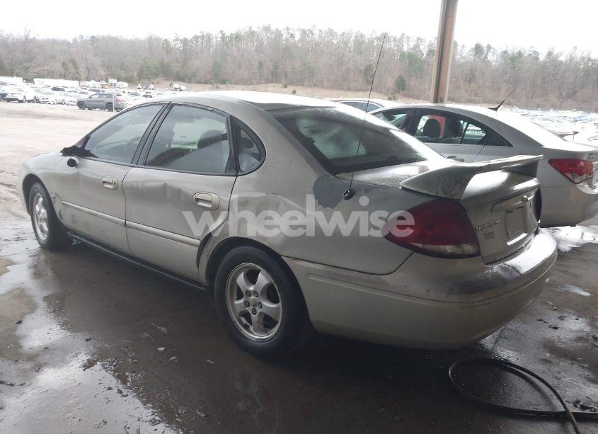 Photo 3 of 2006 Ford Taurus SE (VIN 1FAFP53U86A212056)