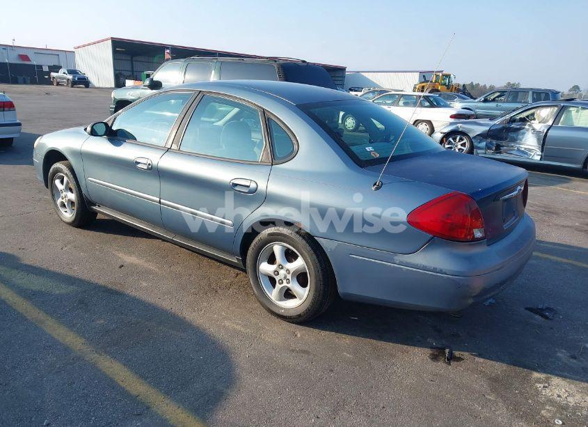 Photo 3 of 2001 Ford Taurus SE (VIN 1FAFP53U91G227493)