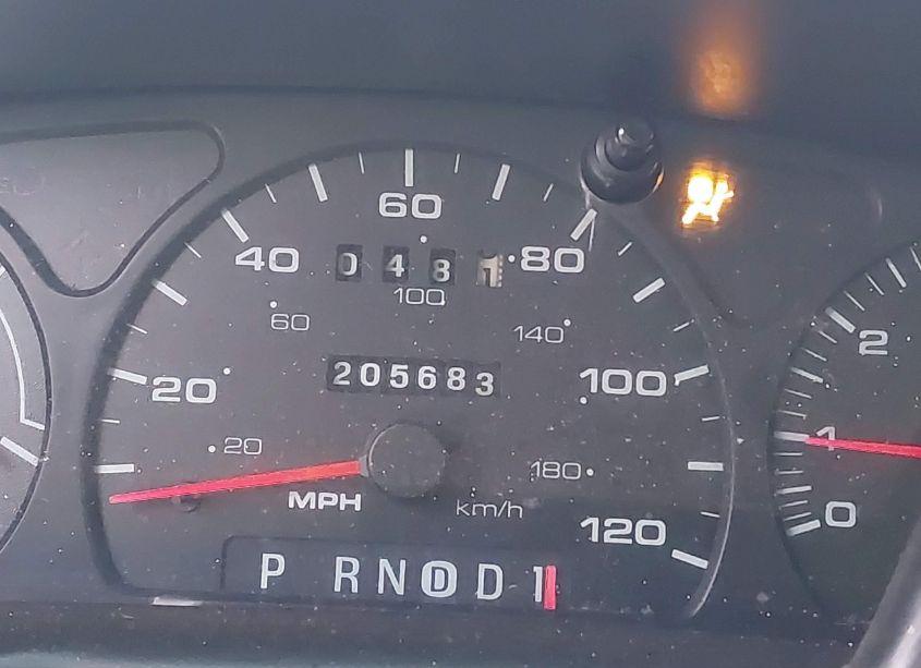 Photo 15 of 2002 Ford Taurus SE (VIN 1FAFP53U92A188201)