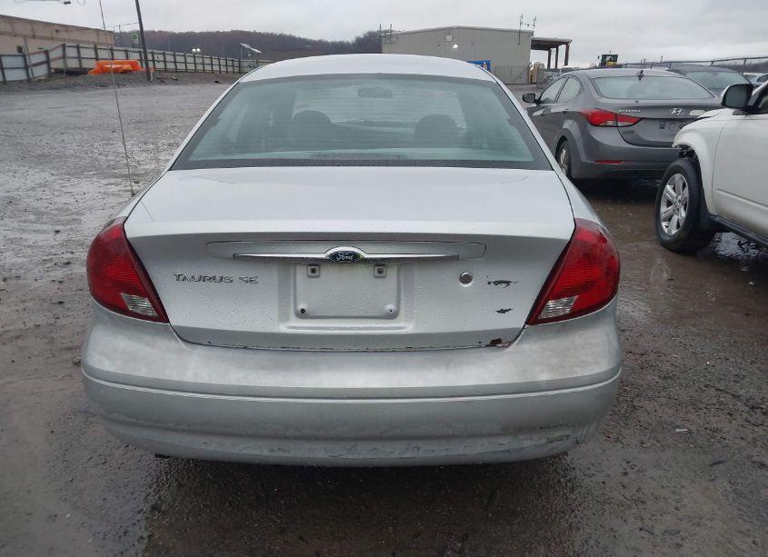 Photo 16 of 2002 Ford Taurus SE (VIN 1FAFP53U92A188201)