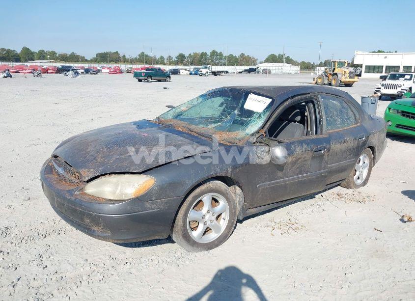 Photo 2 of 2003 Ford Taurus SE (VIN 1FAFP53U93G121208)