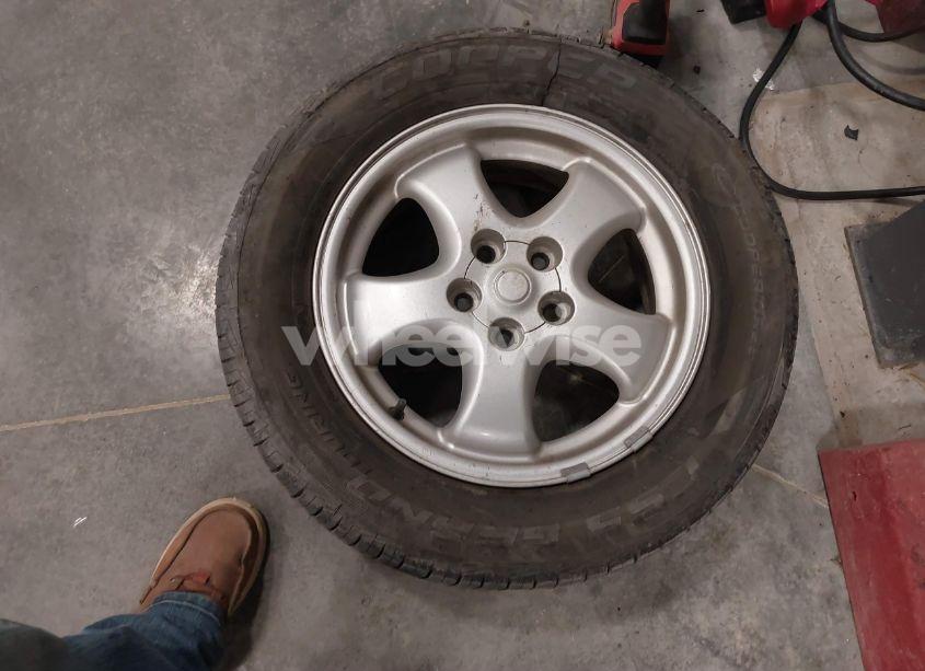 Photo 12 of 2005 Ford Taurus (VIN 1FAFP53U95A194083)