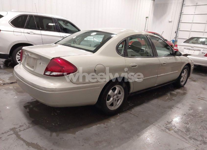 Photo 4 of 2005 Ford Taurus (VIN 1FAFP53U95A194083)