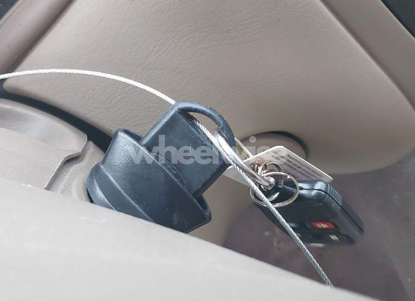 Photo 11 of 2005 Ford Taurus SE (VIN 1FAFP53U95A269042)