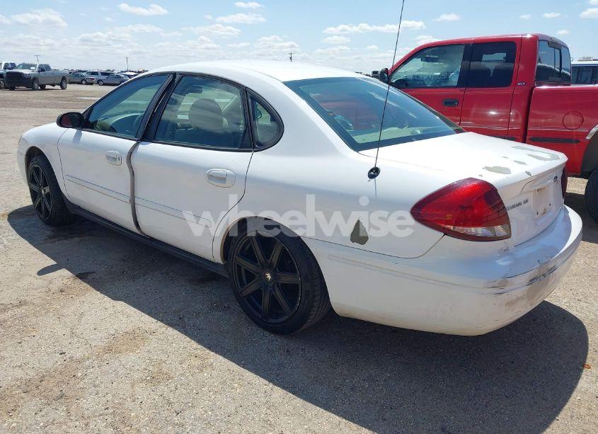 Photo 3 of 2006 Ford Taurus SE (VIN 1FAFP53U96A134869)