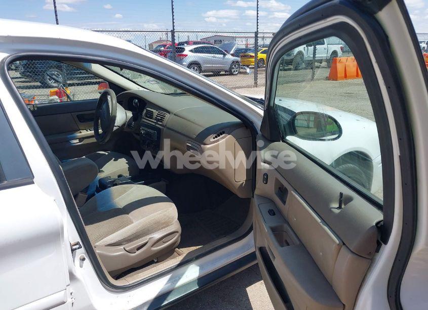 Photo 5 of 2006 Ford Taurus SE (VIN 1FAFP53U96A134869)