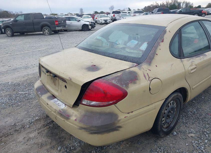 Photo 6 of 2006 Ford Taurus SE (VIN 1FAFP53U96A146200)