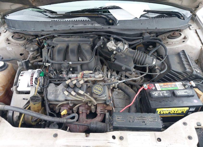 Photo 10 of 2006 Ford Taurus SE (VIN 1FAFP53U96A164695)