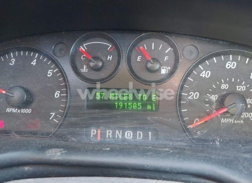 Photo 7 of 2006 Ford Taurus SE (VIN 1FAFP53U96A164695)