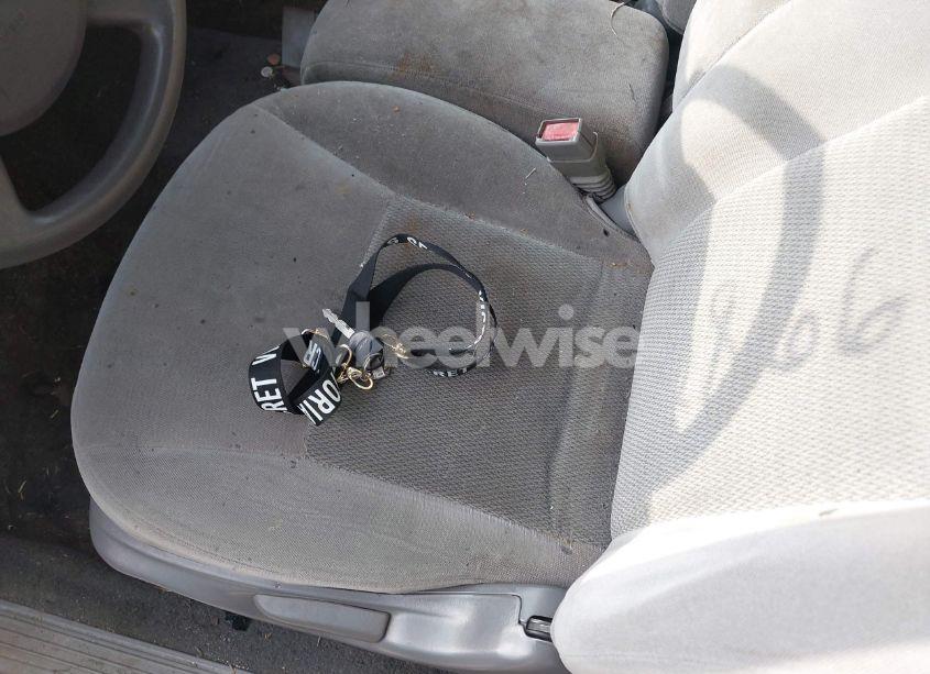 Photo 11 of 2006 Ford Taurus SE (VIN 1FAFP53U96A241825)