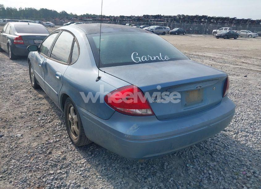 Photo 3 of 2006 Ford Taurus SE (VIN 1FAFP53U96A241825)