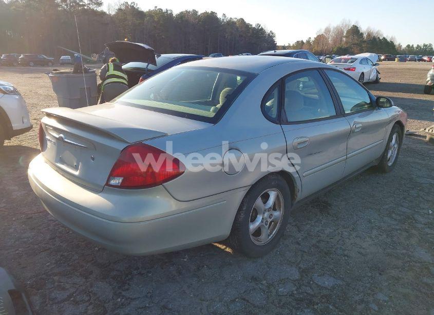 Photo 4 of 2003 Ford Taurus SE (VIN 1FAFP53UX3A241358)