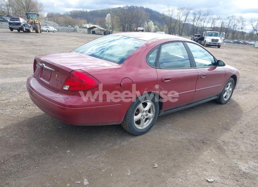Photo 4 of 2003 Ford Taurus SE (VIN 1FAFP53UX3G108418)