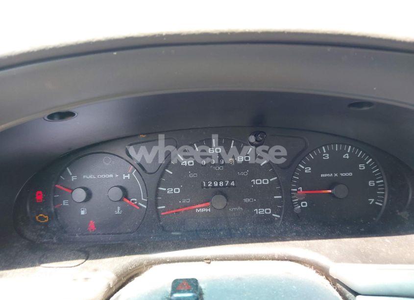 Photo 7 of 2003 Ford Taurus SE (VIN 1FAFP53UX3G124702)