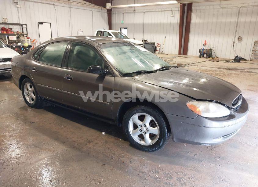2003 Ford Taurus SE (VIN 1FAFP53UX3G167579) main photo