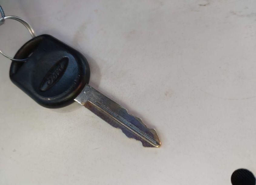 Photo 11 of 2005 Ford Taurus SE (VIN 1FAFP53UX5A227754)