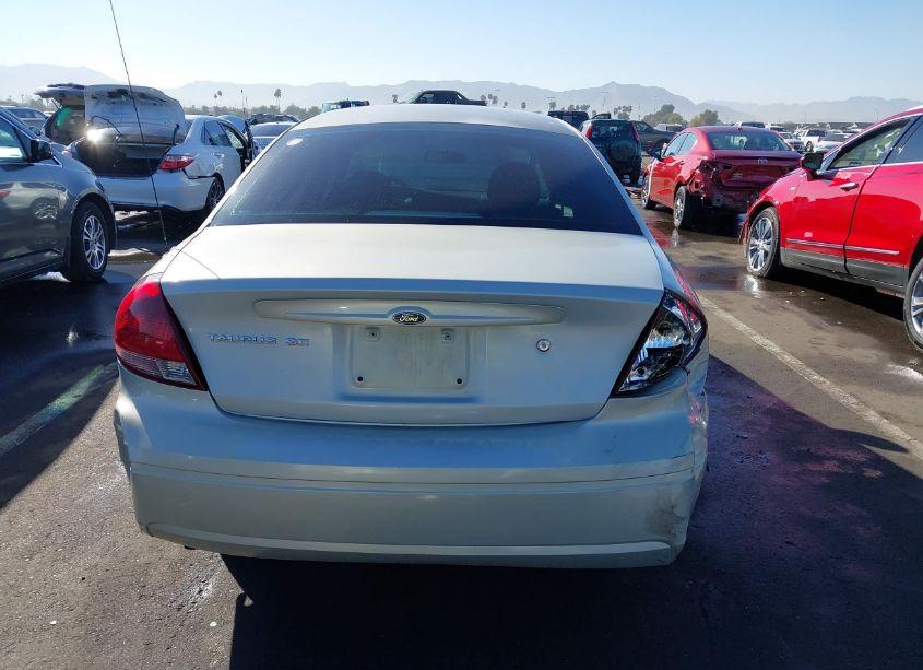 Photo 16 of 2005 Ford Taurus SE (VIN 1FAFP53UX5A227754)