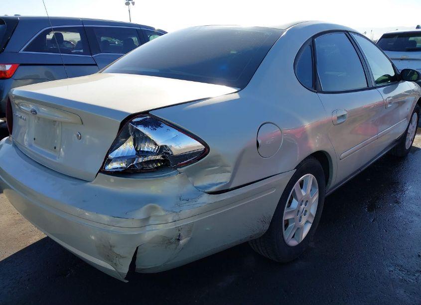 Photo 6 of 2005 Ford Taurus SE (VIN 1FAFP53UX5A227754)