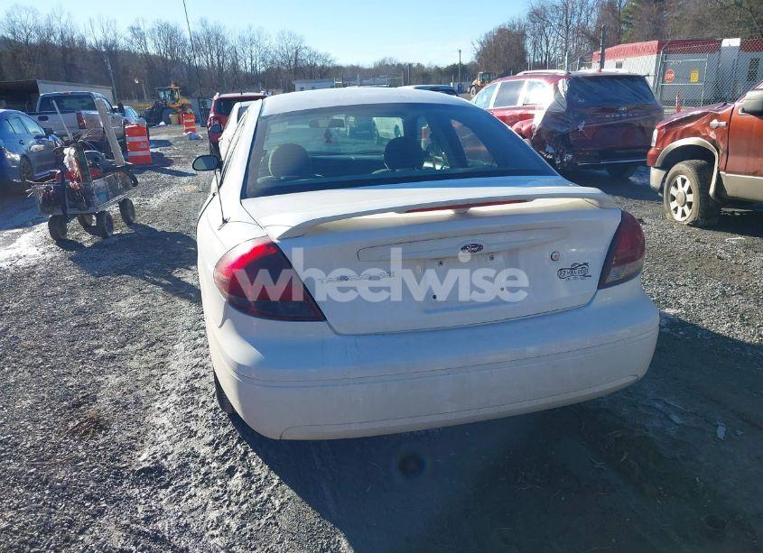 Photo 16 of 2005 Ford Taurus SE (VIN 1FAFP53UX5A290398)