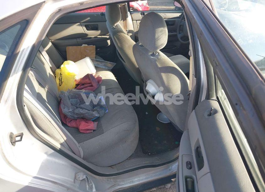 Photo 8 of 2006 Ford Taurus SE (VIN 1FAFP53UX6A190304)