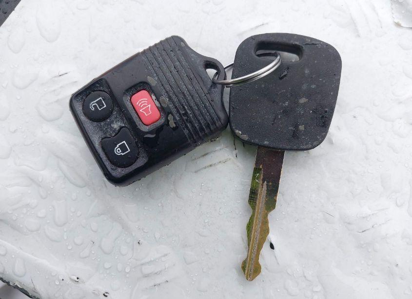 Photo 11 of 2006 Ford Taurus SE (VIN 1FAFP53UX6A194501)